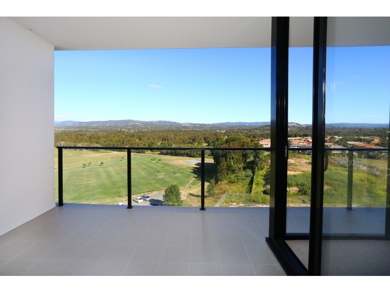 10608/112 Palm Meadows Drive, Carrara QLD 4211