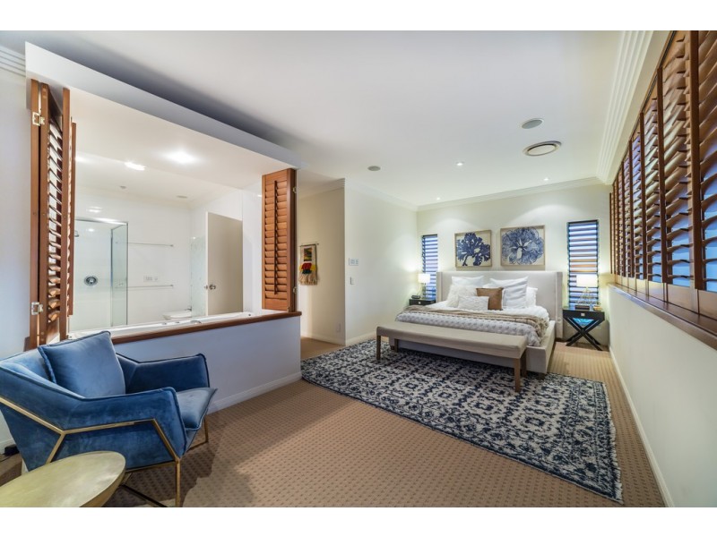 15 Durham Street, Southport QLD 4215