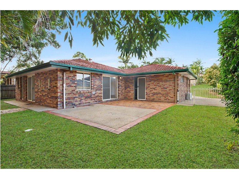 65 Henry Cotton Drive, Parkwood QLD 4214