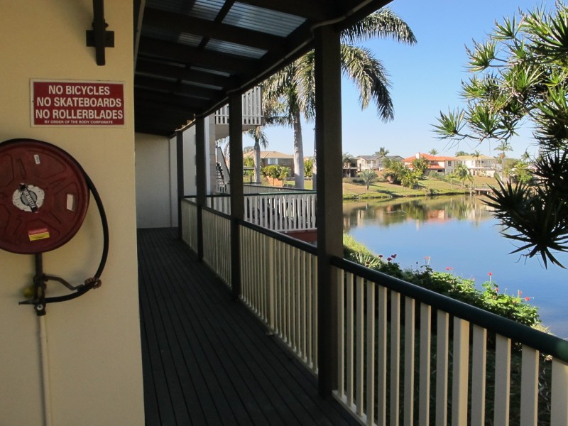 3/60 Santa Cruz Boulevard, Robina QLD 4226