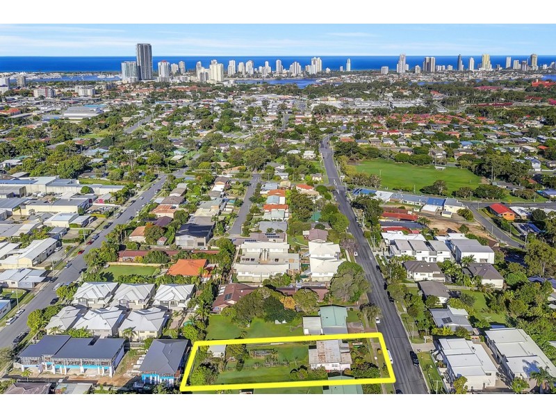 41 Blake Street, Southport QLD 4215