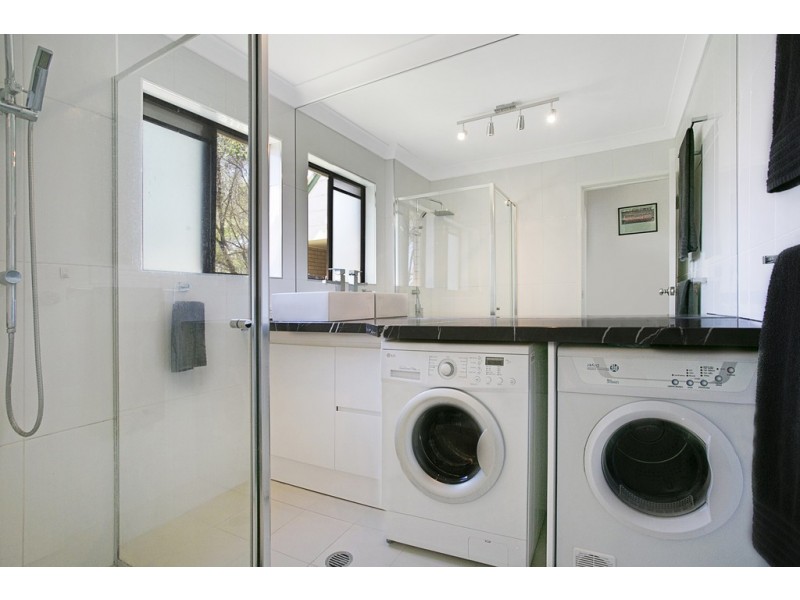 5/54 Oceanic Drive, Mermaid Waters QLD 4218