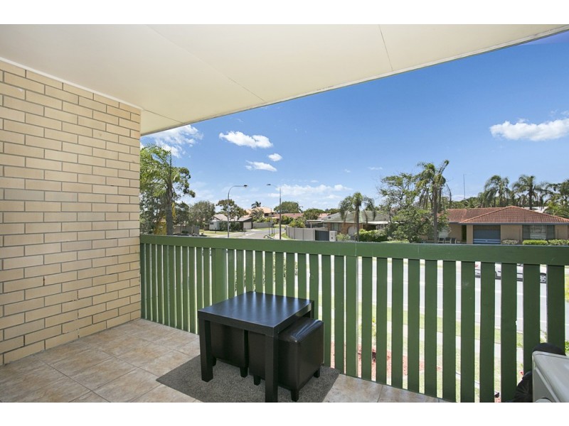 5/54 Oceanic Drive, Mermaid Waters QLD 4218