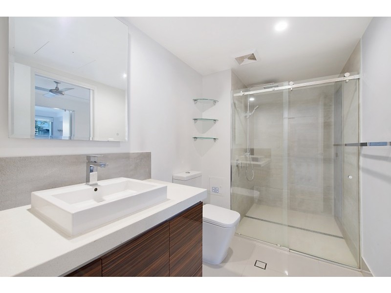 46-48 Peerless Avenue, Mermaid Beach QLD 4218