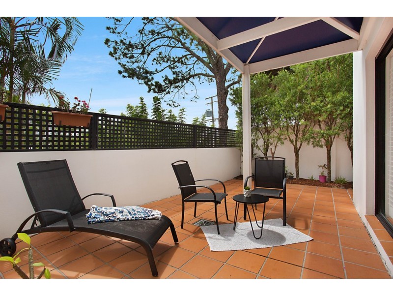 101/2214 Gold Coast Highway, Mermaid Waters QLD 4218