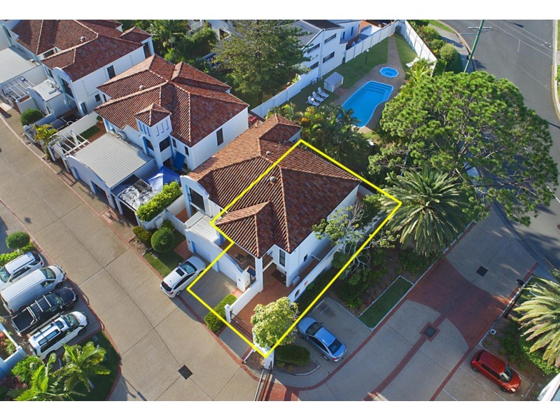 101/2214 Gold Coast Highway, Mermaid Waters QLD 4218