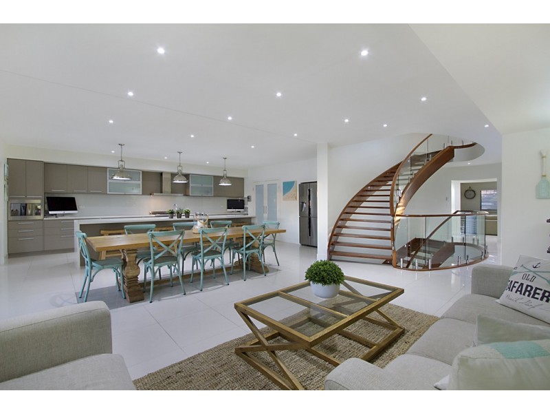 69 Regatta Parade, Southport QLD 4215