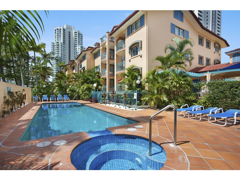 35A and B ‘Aruba Surf’ 20 Anne Avenue, Broadbeach QLD 4218