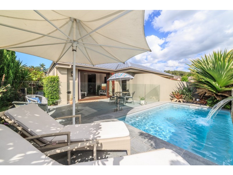 40 Tussock Crescent, Elanora QLD 4221