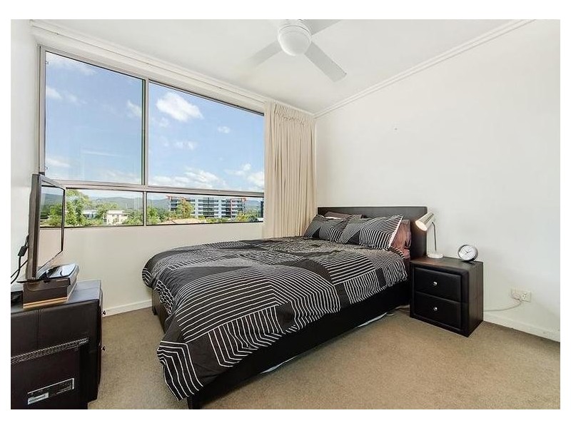 220/2-4 Riverwalk Avenue, Robina QLD 4226