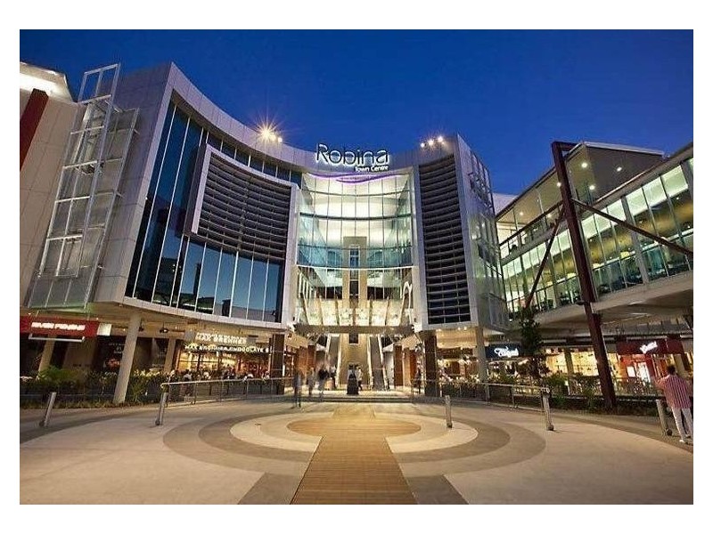 220/2-4 Riverwalk Avenue, Robina QLD 4226