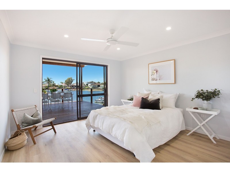 171 Campbell Street, Sorrento QLD 4217