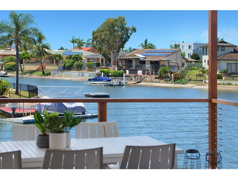 171 Campbell Street, Sorrento QLD 4217