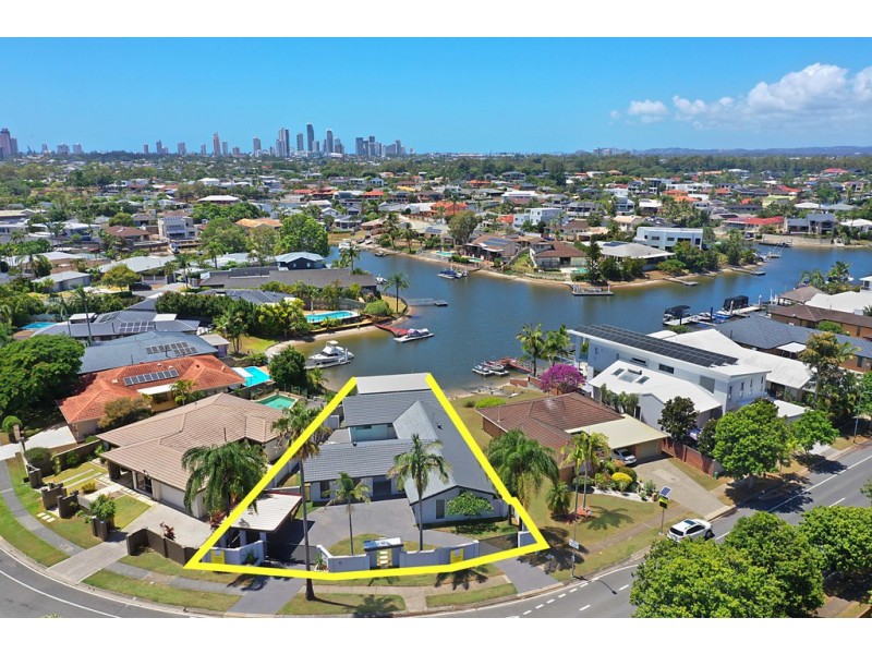 171 Campbell Street, Sorrento QLD 4217