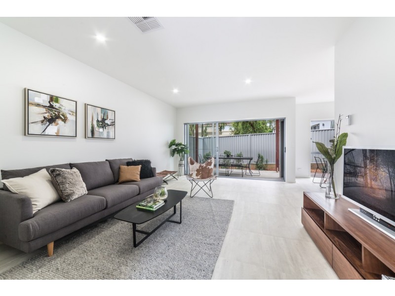 29 Blake Street, Southport QLD 4215