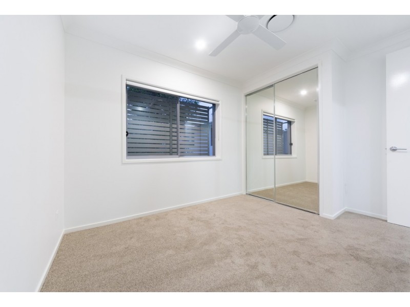 29 Blake Street, Southport QLD 4215