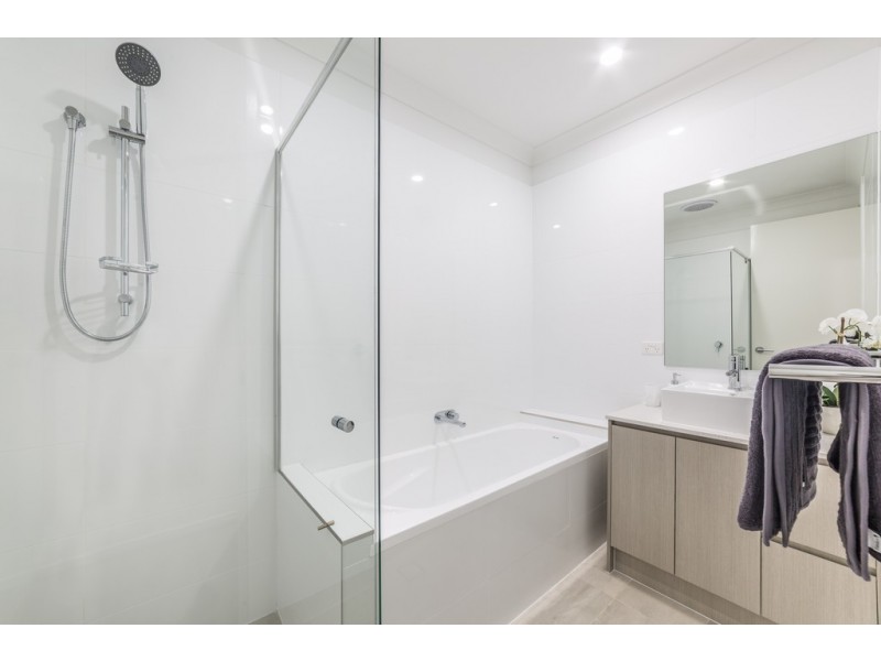 29 Blake Street, Southport QLD 4215