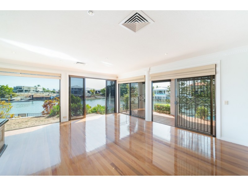 22 Binda Place, Sorrento QLD 4217