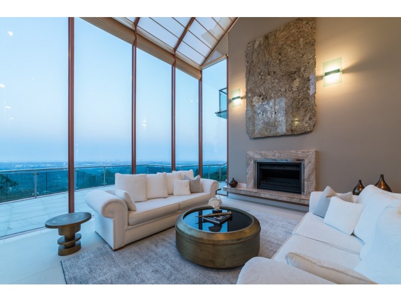 483 The Panorama, Tallai QLD 4213