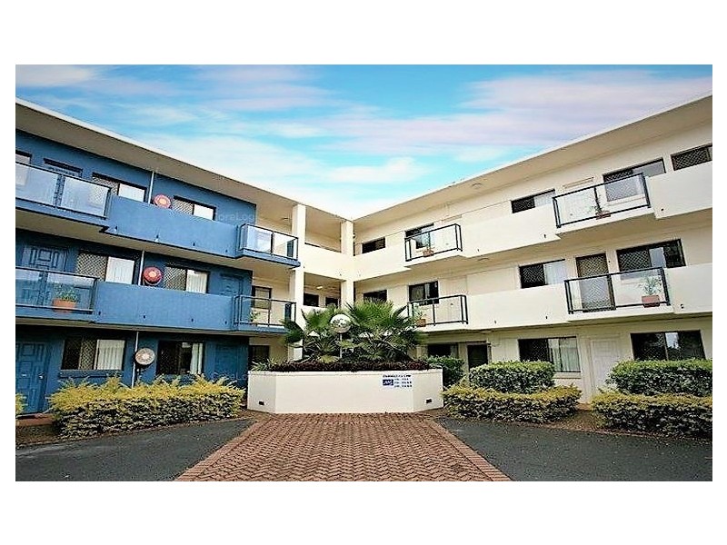 205/132 Marine Parade, Southport QLD 4215