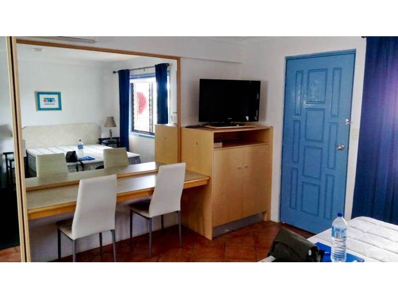 205/132 Marine Parade, Southport QLD 4215