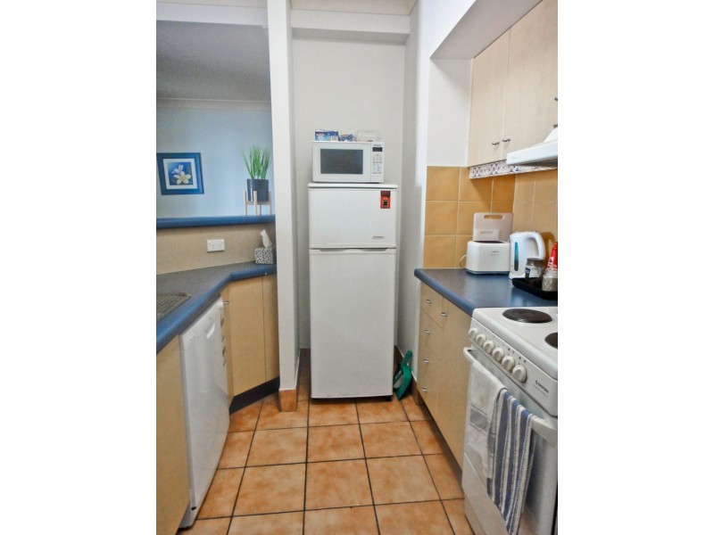 35A/11-17 Phillip Ave “Aruba Sands”, Broadbeach QLD 4218