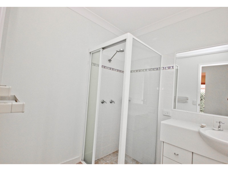 30 Tuggerah Close, Robina QLD 4226