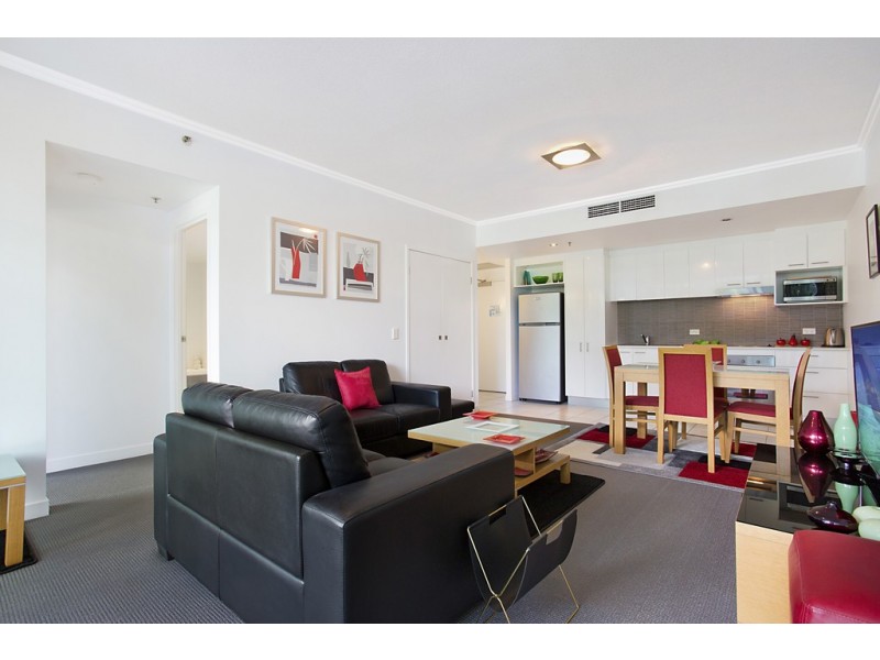 2120 ‘Freshwater Point’ 33 T E Peters Drive, Broadbeach Waters QLD 4218