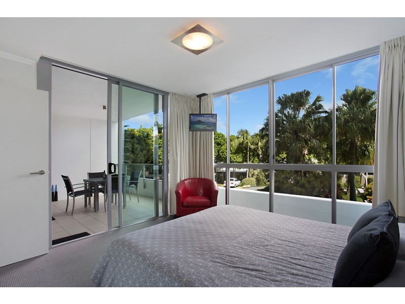 2120 ‘Freshwater Point’ 33 T E Peters Drive, Broadbeach Waters QLD 4218