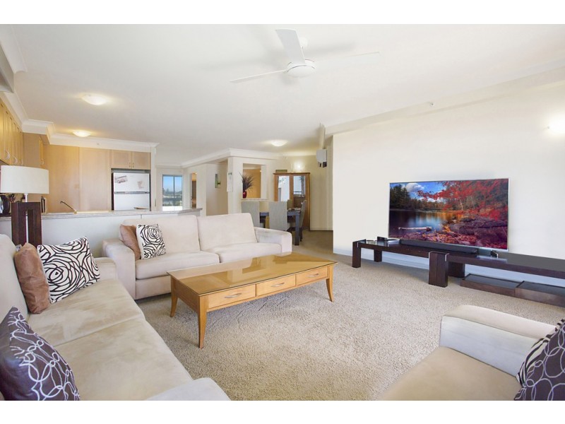 71 ‘Oceana On Broadbeach’ 100 Old Burleigh Road, Broadbeach QLD 4218