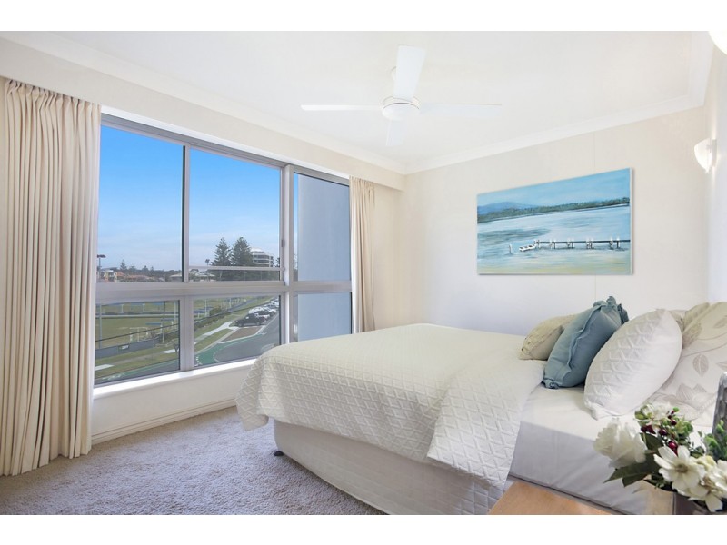 71 ‘Oceana On Broadbeach’ 100 Old Burleigh Road, Broadbeach QLD 4218