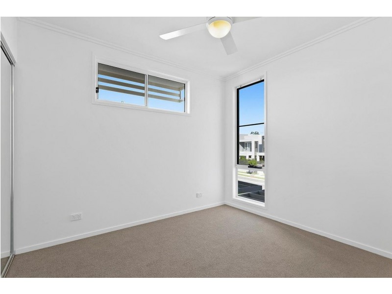 154 Florabella Drive, Robina QLD 4226