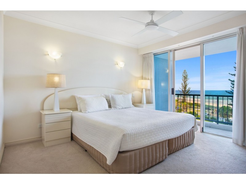 76 ‘Oceana On Broadbeach’ 100 Old Burleigh Road, Broadbeach QLD 4218