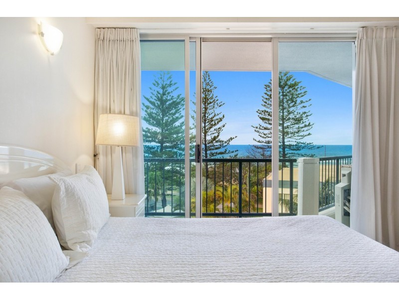 76 ‘Oceana On Broadbeach’ 100 Old Burleigh Road, Broadbeach QLD 4218
