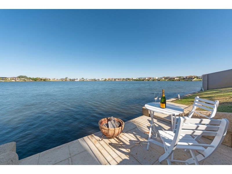 31 Annies Court, Benowa Waters QLD 4217