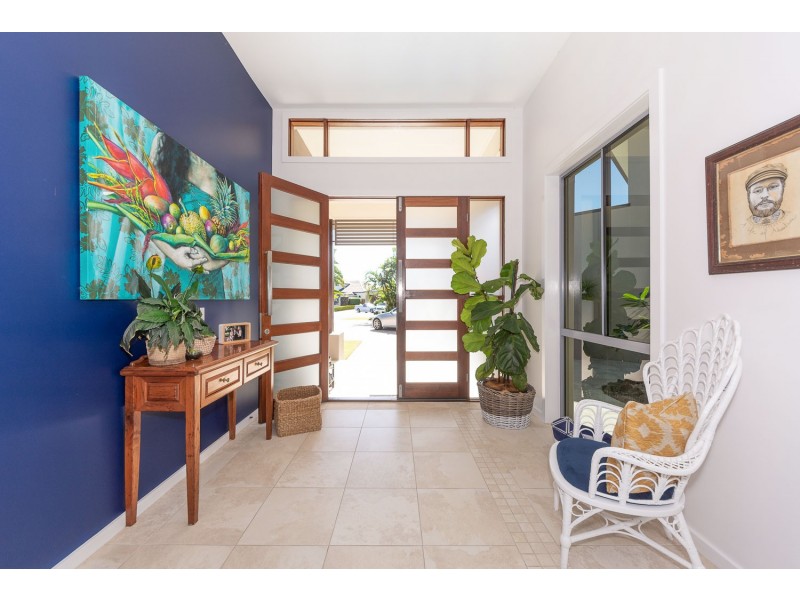 31 Annies Court, Benowa Waters QLD 4217