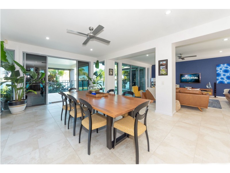 31 Annies Court, Benowa Waters QLD 4217