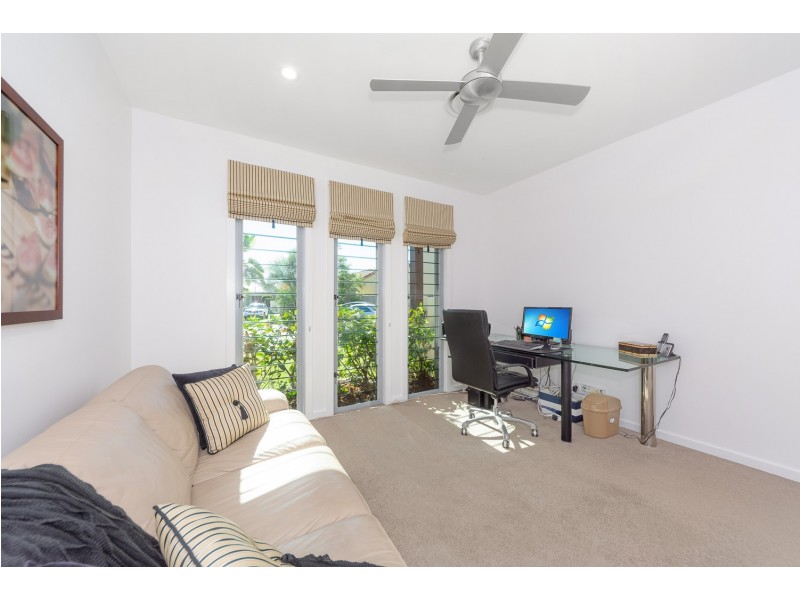 31 Annies Court, Benowa Waters QLD 4217