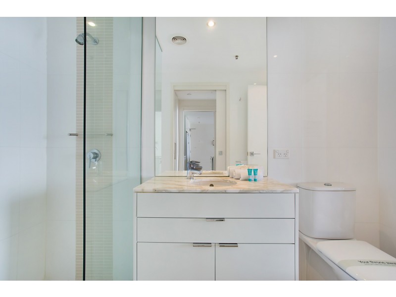 1902 ‘Ultra’ 14 George Avenue, Broadbeach QLD 4218