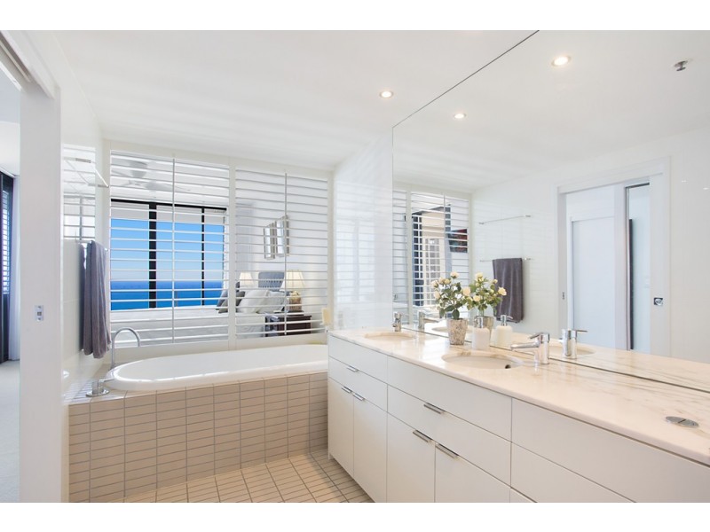 2301 ‘Ultra’ 14 George Avenue, Broadbeach QLD 4218