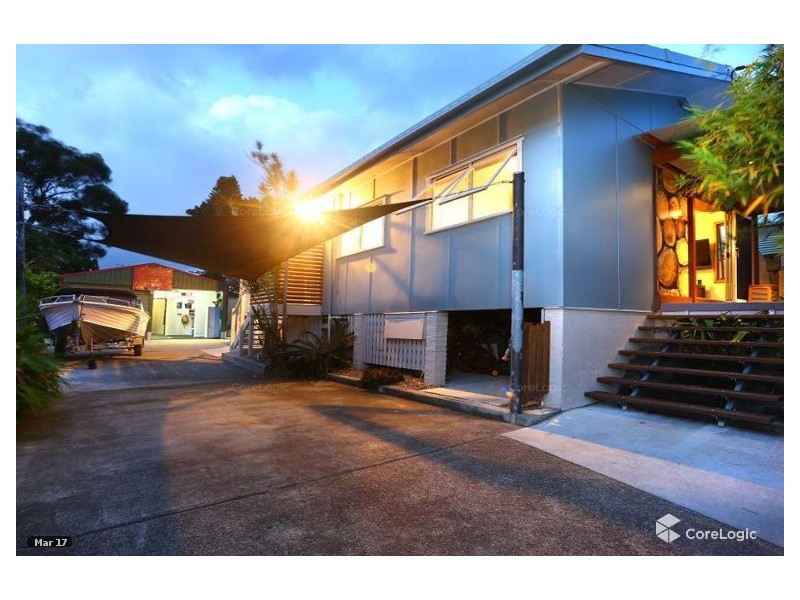 31 Bellevue Parade, Labrador QLD 4215