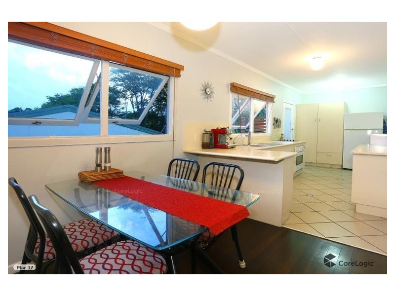 31 Bellevue Parade, Labrador QLD 4215