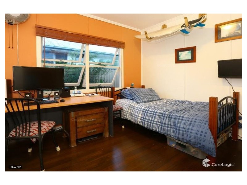 31 Bellevue Parade, Labrador QLD 4215