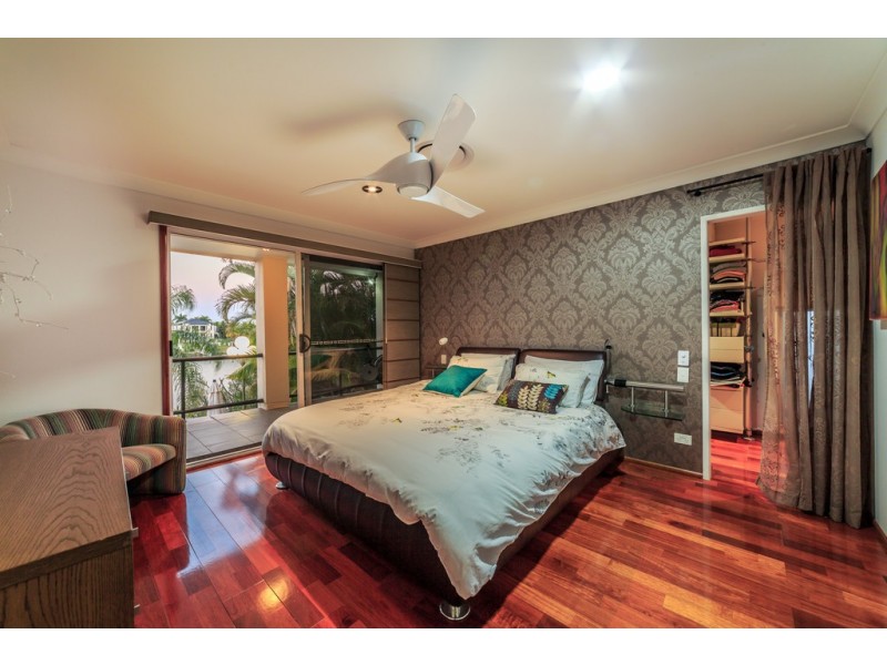 44 Fitzwilliam Street, Carrara QLD 4211