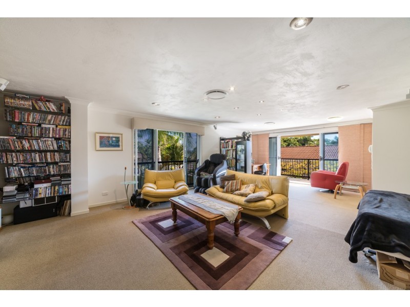 44 Fitzwilliam Street, Carrara QLD 4211