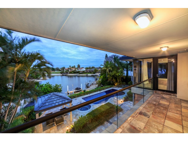 31 Campbell Street, Sorrento QLD 4217