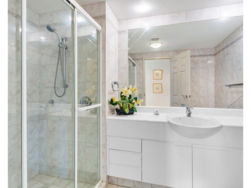 26 Carmel By The Sea 177 Old Burleigh Road, Broadbeach QLD 4218