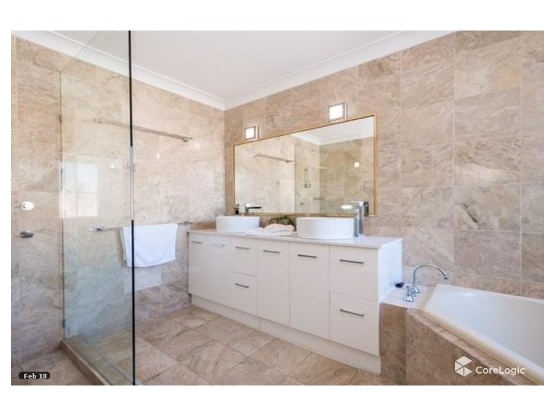 203 Stanhill Drive, Surfers Paradise QLD 4217