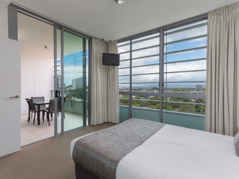 2610 ‘Freshwater Point’ 33 T E Peters Drive, Broadbeach Waters QLD 4218