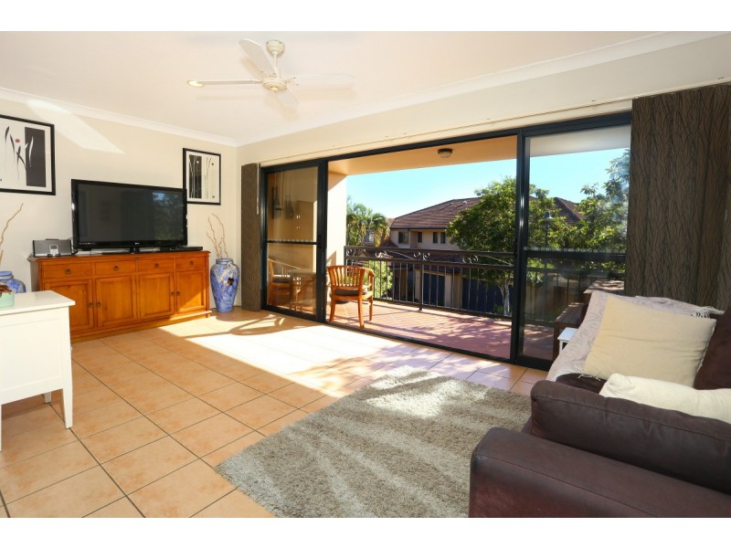 34/85 Palm Meadows Drive, Carrara QLD 4211